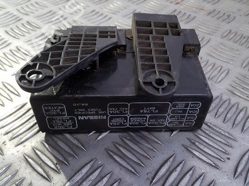 Used Fuse box Fuse box 33493961 33493961