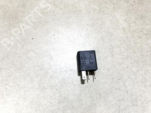 electronic-sensor-opel-zafira-a-mpv-t98-1999-2000-2001-2002-2003-2004-2005-2006-33070716 main image