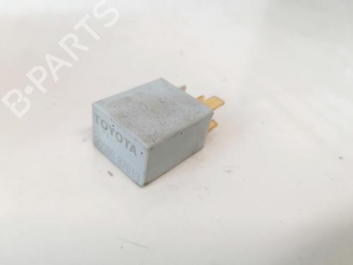 other-toyota-verso-_r2_-2009-2010-2011-2012-2013-2014-2015-2016-2017-2018-33087386 main image