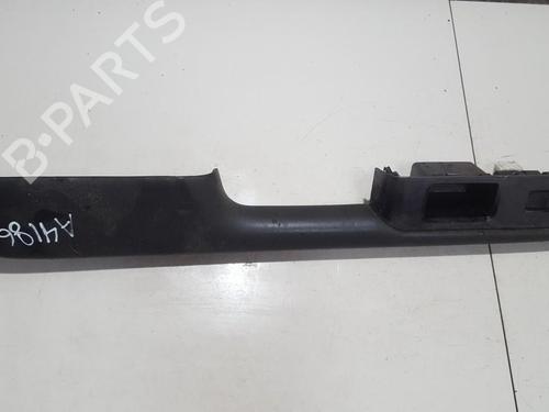 Used Switch Switch NISSAN X-TRAIL I (T30) 2.2 dCi (136 hp) 33509857 33509857