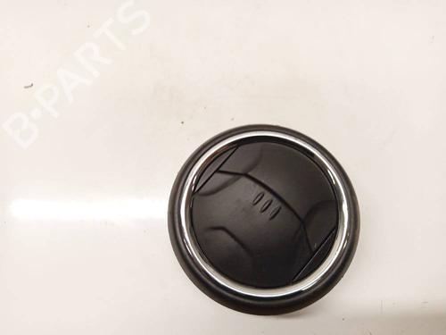 Used Air vent Air vent AUDI A1 (8X1, 8XK) 1.8 TFSI (192 hp) 32533595 32533595