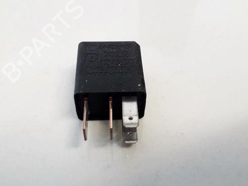 Used Electronic sensor Electronic sensor OPEL ASTRA G Hatchback (T98) 1.6 16V (F08, F48) (101 hp) 33064387 33064387