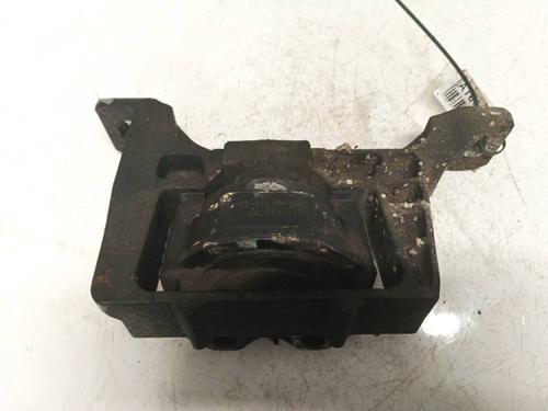 Used Engine mount Engine mount FORD FOCUS II (DA_, HCP, DP) 1.6 TDCi (90 hp) 32545683 32545683