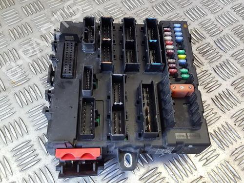 fuse-box-opel-vectra-c-z02-2002-2003-2004-2005-2006-2007-2008-2009-33494586 main image