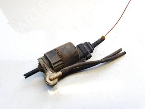 Used Washer pump Washer pump VW PASSAT B7 (362) 1.6 TDI (105 hp) 34879313 34879313