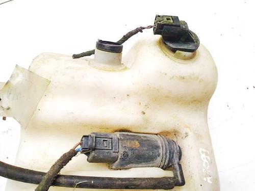 washer-pump-bmw-5-e39-1995-1996-1997-1998-1999-2000-2001-2002-2003-35514638 main image