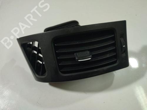 Used Air vent HYUNDAI i30 (FD) 1.6 CRDi (90 hp) 32534542