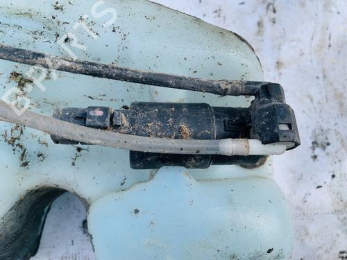 Used Washer pump Washer pump 35532778 35532778
