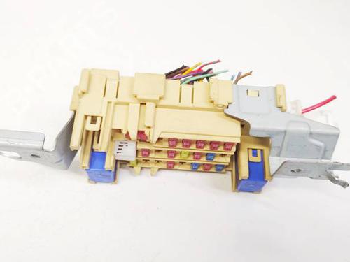 Used Fuse box Fuse box NISSAN JUKE (F15) 1.6 (117 hp) 32583053 32583053