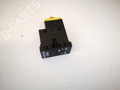 Used Switch SKODA ROOMSTER (5J7) 1.4 TDI (80 hp) 32560121
