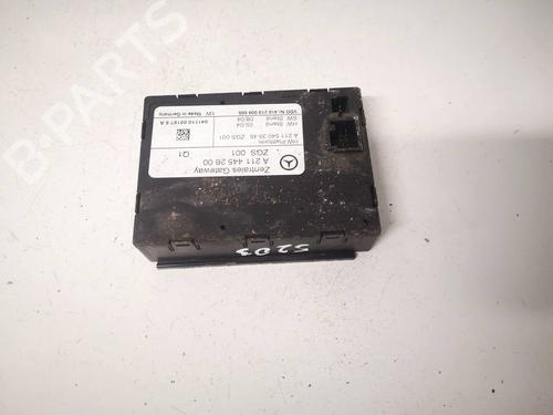 Used Electronic module Electronic module MERCEDES-BENZ E-CLASS (W211) E 320 (211.065) (224 hp) 32951380 32951380