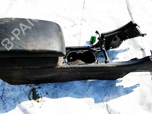 Used Armrest / Center console Armrest / Center console FORD MONDEO IV (BA7) 2.0 TDCi (130 hp) 34759568 34759568