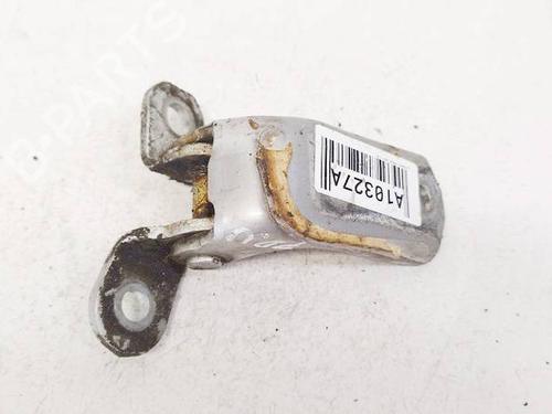 hingedoor-check-strap-toyota-yaris-_p9_-2005-2006-2007-2008-2009-2010-2011-2012-2013-2014-32557330 main image