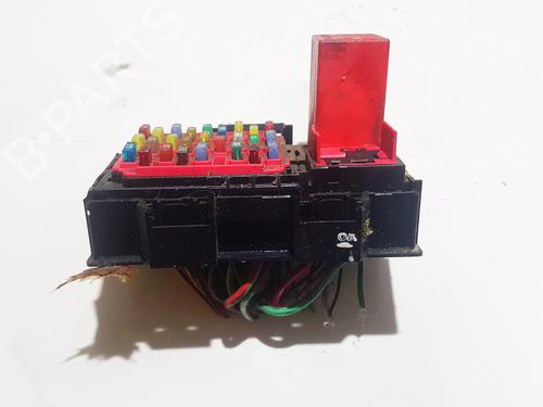 Used Fuse box Fuse box FORD TRANSIT Van (FA_ _) 2.0 DI (FAE_, FAF_, FAG_) (86 hp) 33104731 33104731
