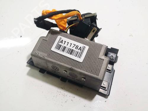 Used Electronic module Electronic module VW PASSAT CC B6 (357) 1.8 TSI (160 hp) 32970291 32970291