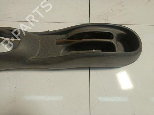 Middle console TOYOTA YARIS (_P1_) 1.3 (SCP12_, SCP13_, SCP12R, SCP13R) | BP34836490I22 - Image 3