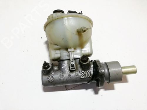 Used Brake master cylinder Brake master cylinder VW GOLF III (1H1) 1.6 (75 hp) 35657758 35657758