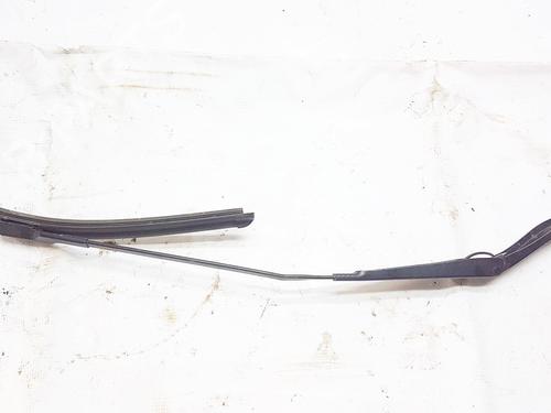 front-windshield-wiper-arm-volvo-v70-iii-135-2007-2008-2009-2010-2011-2012-2013-2014-2015-2016-33528578 main image