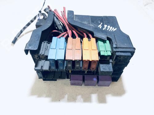 Used Fuse box Fuse box RENAULT LAGUNA II (BG0/1_) 1.8 16V (BG0B, BG0C, BG0J, BG0M, BG0V) (121 hp) 33080390 33080390