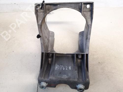 Used Support Support VOLVO S40 II (544) 2.0 D (136 hp) 32894324 32894324