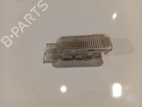 interior-roof-light-audi-a6-c5-4b2-4b4-1997-1998-1999-2000-2001-2002-2003-2004-2005-36151684 main image