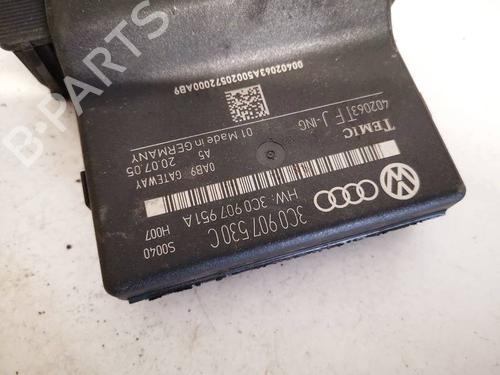 Electronic module VW PASSAT B6 (3C2) 1.9 TDI | BP35102424M83 - Image 2
