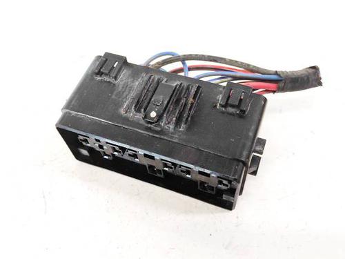 fuse-box-peugeot-4007-vu_-vv_-2007-2008-2009-2010-2011-2012-2013-32948025 main image