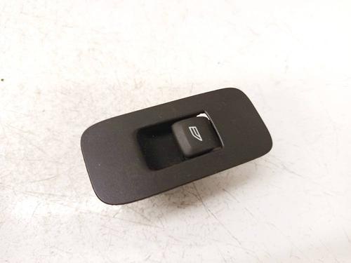 Switch VOLVO V40 Hatchback (525) T2 | BP37653960I30 - Image 2