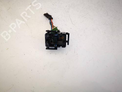 Used Electronic module Electronic module MERCEDES-BENZ C-CLASS T-Model (S203) C 200 CDI (203.204) (116 hp) 34770549 34770549