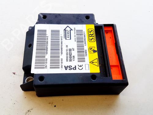 Used ECU airbags ECU airbags CITROËN C5 I (DC_) 2.2 HDi (DC4HXB, DC4HXE) (133 hp) 33060958 33060958