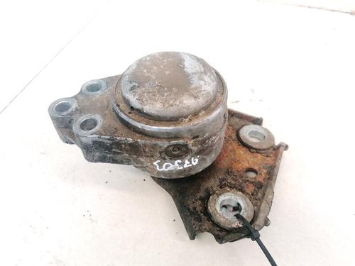 Used Engine mount Engine mount FORD FIESTA V (JH_, JD_) 1.4 TDCi (68 hp) 32884289 32884289