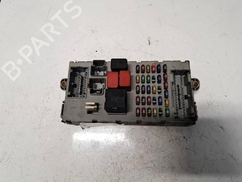 Used Fuse box Fuse box 33485352 33485352