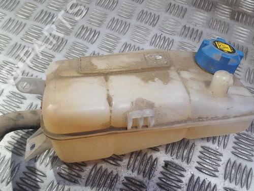 Used Expansion tank Expansion tank ALFA ROMEO 147 (937_) 1.6 16V T.SPARK ECO (937.AXA1A, 937.BXA1A) (105 hp) 35682939 35682939