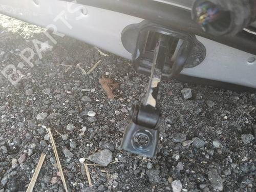 Used Hinge/Door check strap Hinge/Door check strap 35107202 35107202
