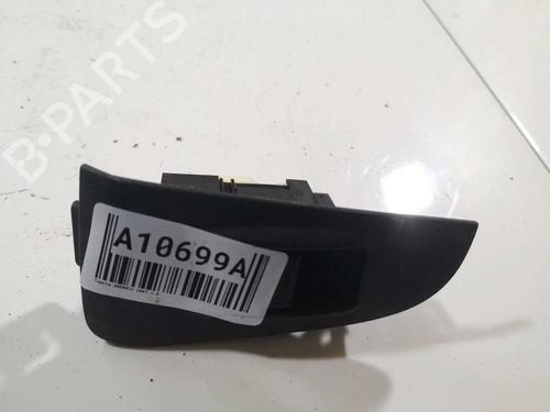 Used Switch Switch TOYOTA AVENSIS (_T25_) 2.0 D-4D (ADT250_, ADT250R) (126 hp) 32540642 32540642
