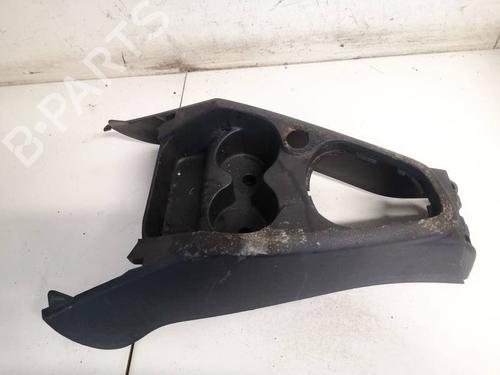 Suporte copos/Objectos Suporte copos/Objectos MITSUBISHI L100 / MINICAB Platform/Chassis (U6_T) 0.6 (48 hp) 35136928 35136928