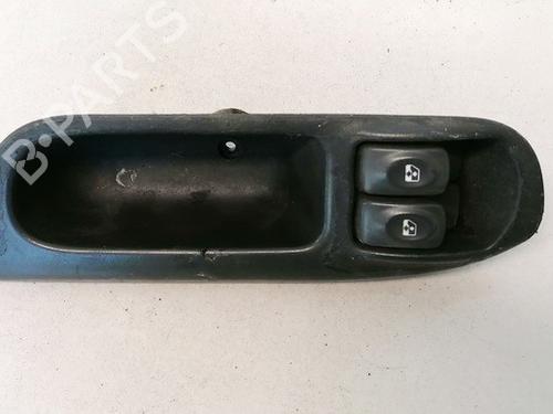 Used Switch Switch RENAULT SCÉNIC I MPV (JA0/1_, FA0_) 1.9 dTi (JA1U) (80 hp) 33070444 33070444