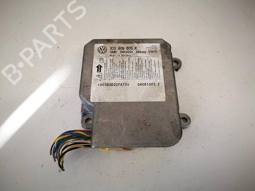 ecu-airbags-skoda-roomster-5j7-2006-2007-2008-2009-2010-2011-2012-2013-2014-2015-32560478 main image