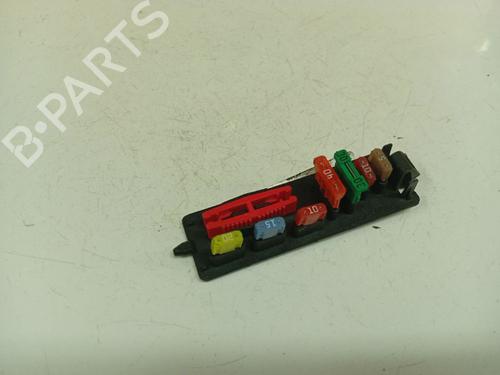 Used Fuse box Fuse box CITROËN C5 III (RD_) 1.6 HDi 110 (RD9HZC) (109 hp) 39999930 39999930