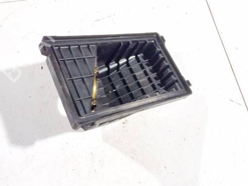 Air filter box NISSAN PRIMERA Hatchback (P12) 2.2 Di | BP35063736M87 - Image 2
