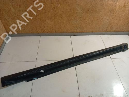 Embaladeira esquerda Embaladeira esquerda MERCEDES-BENZ B-CLASS Sports Tourer (W245) B 180 CDI (245.207) (109 hp) 39643450 39643450