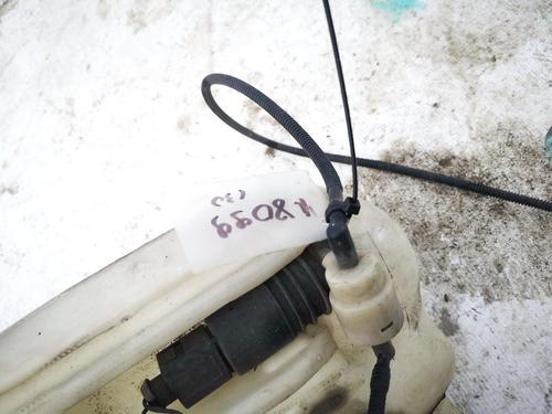 washer-pump-audi-a6-c5-4b2-4b4-1997-1998-1999-2000-2001-2002-2003-2004-2005-35422112 main image