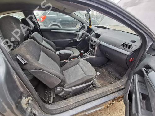 Fuse box OPEL ASTRA H (A04) 1.9 CDTI (L48) | BP35998531E1 - Image 7