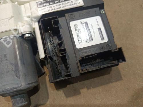 Right front window motor AUDI A3 (8P1) 1.6 FSI | BP37190881E20 - Image 2