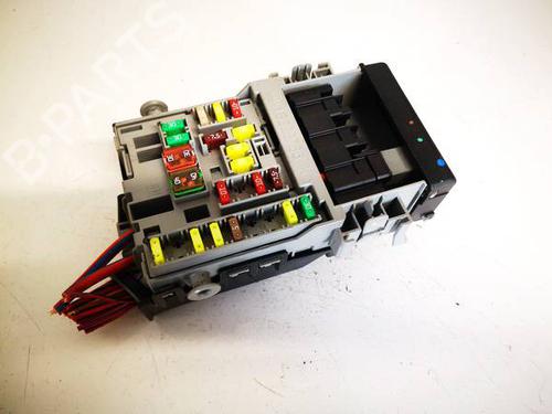 Used Fuse box Fuse box OPEL ASTRA J (P10) 2.0 CDTI (68) (160 hp) 32572458 32572458