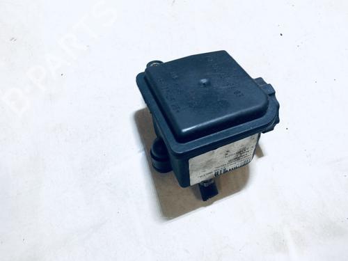 power-steering-reservoir-audi-a4-b6-8e2-2000-2001-2002-2003-2004-2005-35670413 main image
