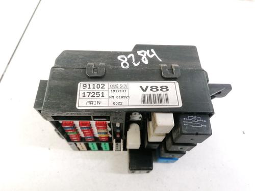 Used Fuse box Fuse box HYUNDAI MATRIX (FC) 1.8 (122 hp) 32916720 32916720