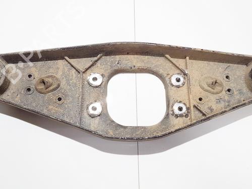 Used Engine mount Engine mount MERCEDES-BENZ E-CLASS (W211) E 220 CDI (211.006) (150 hp) 33106616 33106616