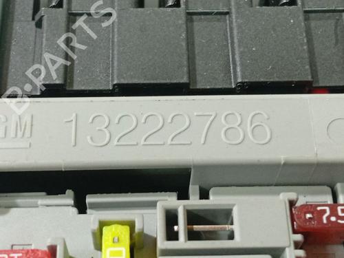 Fuse box OPEL INSIGNIA A (G09) 2.0 CDTI (68) | BP32531725E1