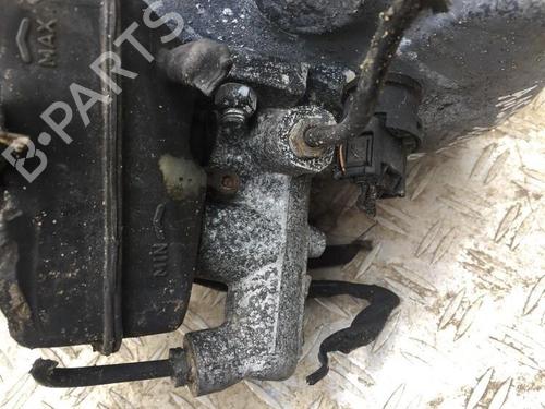 Used Brake master cylinder Brake master cylinder OPEL ASTRA G Hatchback (T98) 1.6 16V (F08, F48) (101 hp) 35660114 35660114